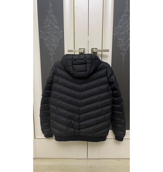 Куртка • Armani Exchange • Черный