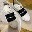 Кроссовки • Givenchy • Белый