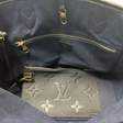 Сумка • Louis Vuitton • Черный