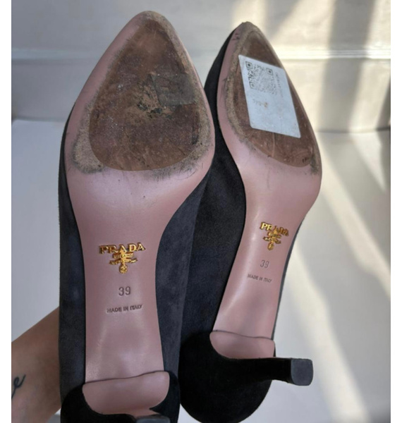 Туфли • Prada • Серый