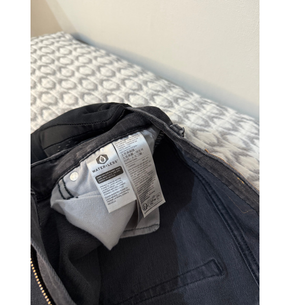 Джинсы • Levi's • Черный