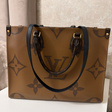 Сумка • Louis Vuitton • Коричневый