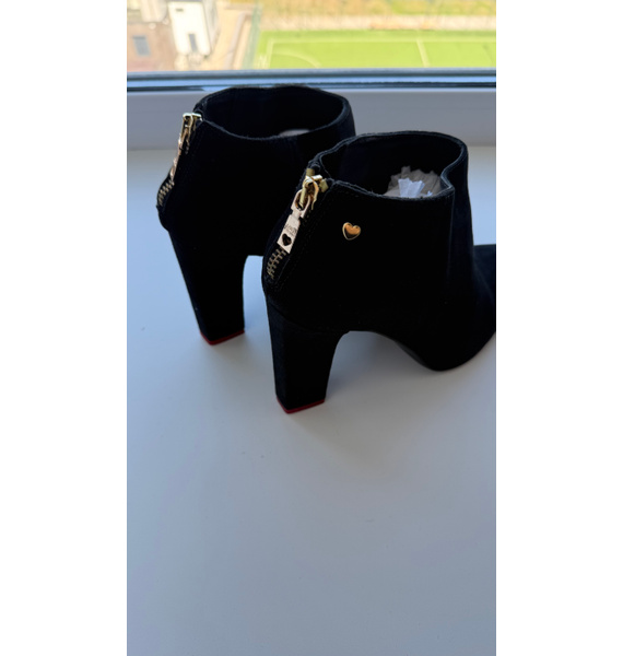 Ботильоны • Love Moschino • Черный