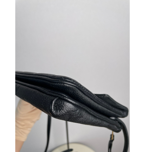 Сумка • Louis Vuitton • Черный