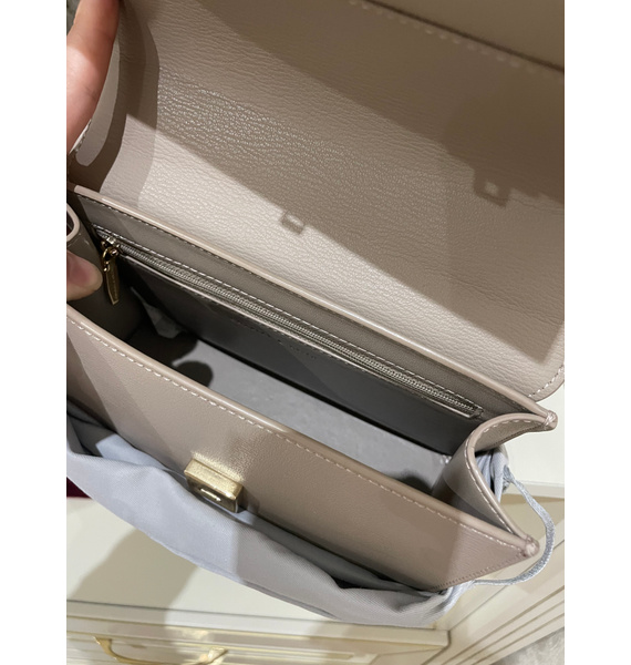 Сумка • Charles & Keith • Бежевый