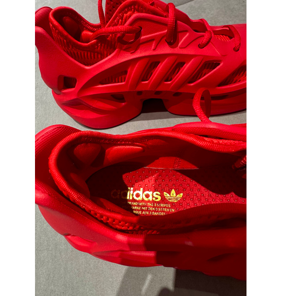Кроссовки • adidas • Красный