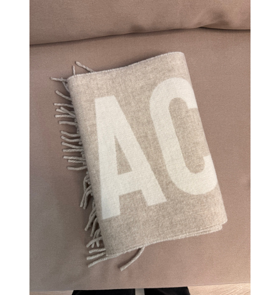 Шарф • Jacquemus • Бежевый