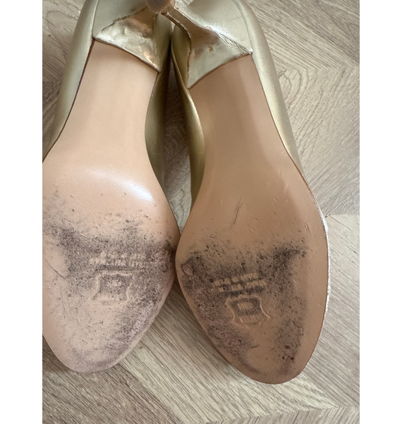 Туфли • Stuart Weitzman • Золотой