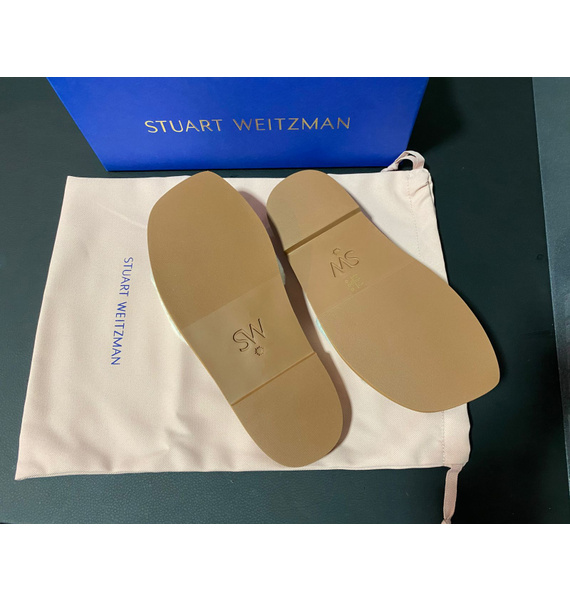 Шлепанцы • Stuart Weitzman • Молочный