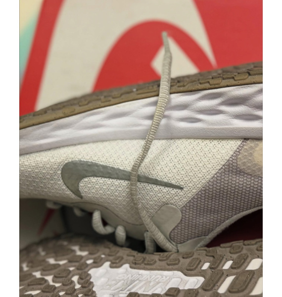 Кроссовки • Nike • Белый