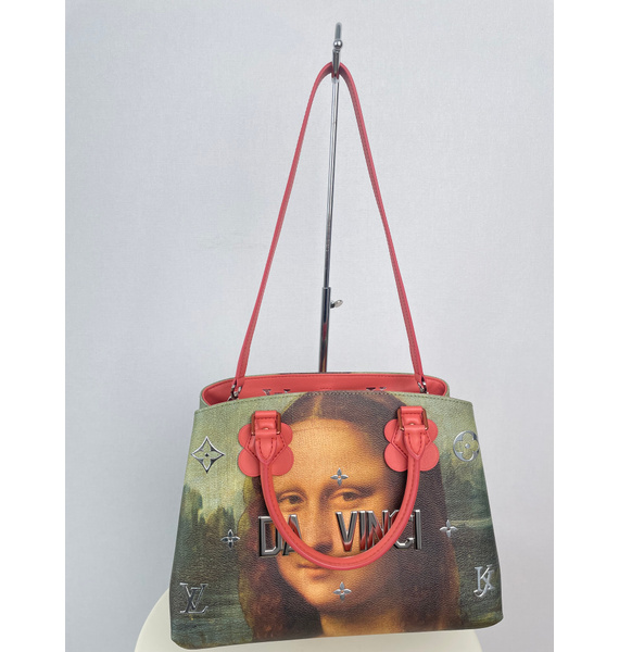 Сумка • Louis Vuitton • Коралловый