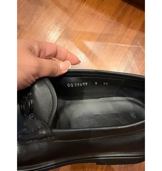 Лоферы • Ferragamo • Черный