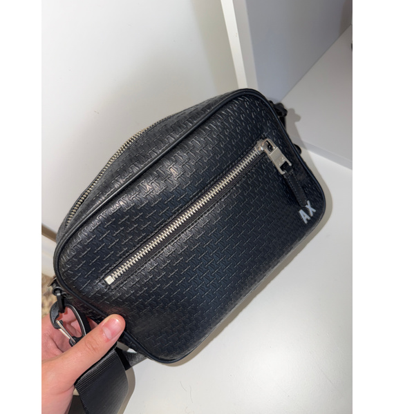 Барсетка • Armani Exchange • Черный