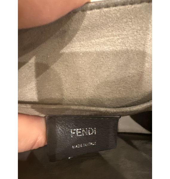 Сумка • Fendi • Бежевый