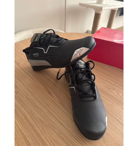 Кроссовки • PUMA • Черный