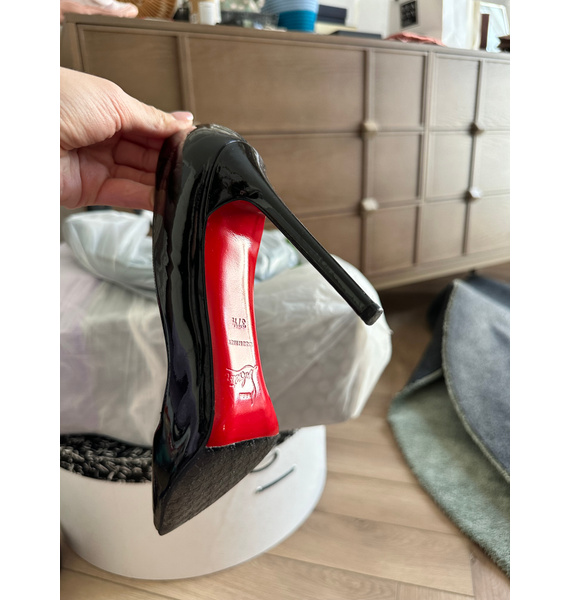 Туфли • Christian Louboutin • Черный