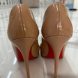 Туфли • Christian Louboutin • Бежевый