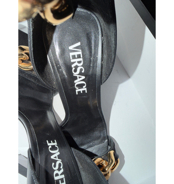 Босоножки • Versace • Черный