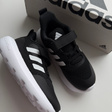 Кроссовки • adidas • Черный